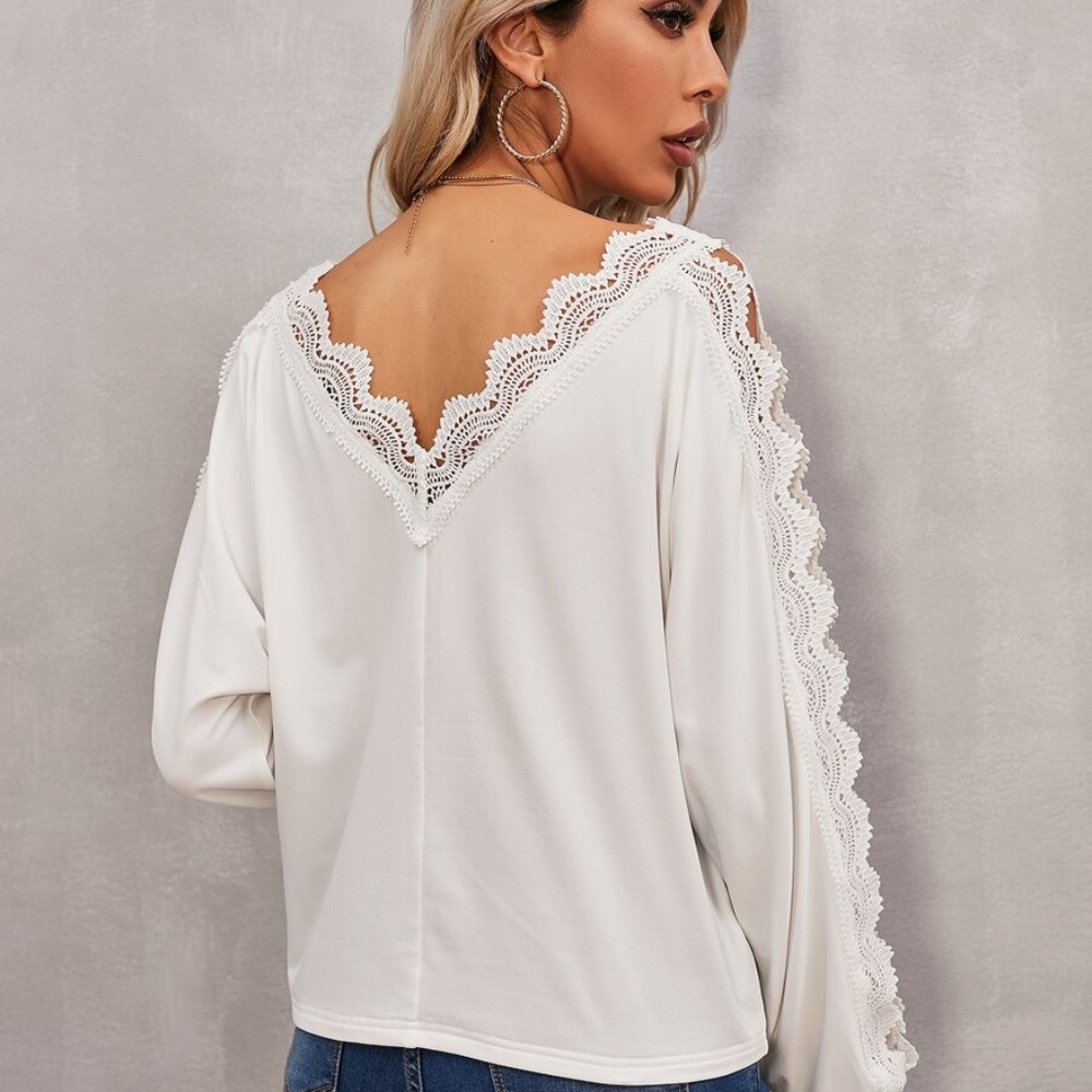 white cut out sleeve lace v neck long sleeve top - Picture 4 of 5